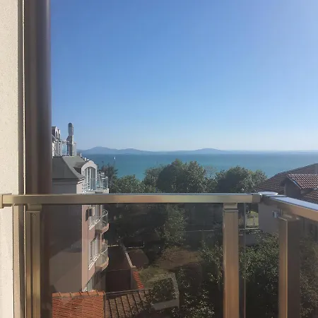 Apartmán иванови сарафово Burgas City