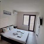 иванови сарафово Apartment *