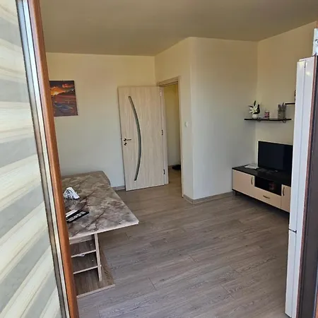 아파트 иванови сарафово *